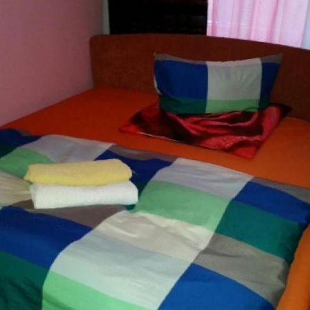 Schohne Zimmer Mit Doppelbet München Kültér fotó